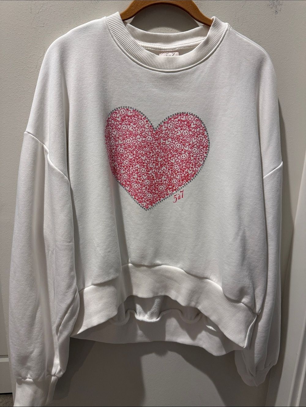 cinq a sept White Sweatshirt with Pink Heart Rhinestones oversized size Small